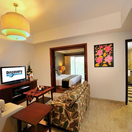Pulai Springs Resort Official Skudai Exteriör bild