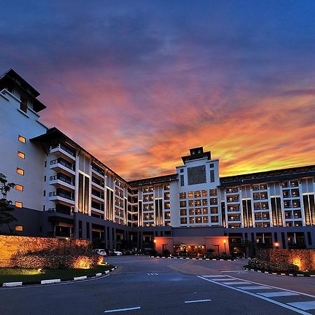 Pulai Springs Resort Official Skudai Exteriör bild